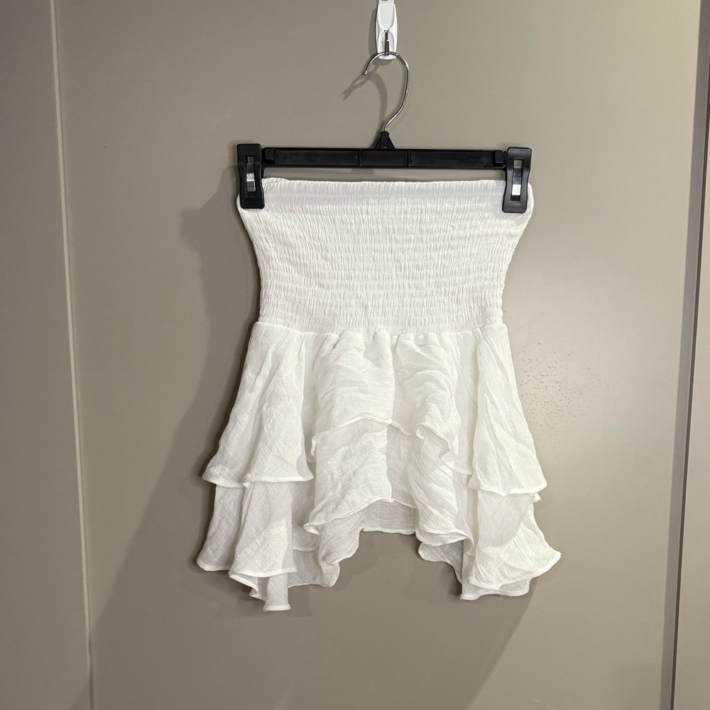 Cute White Ruffled Skirt